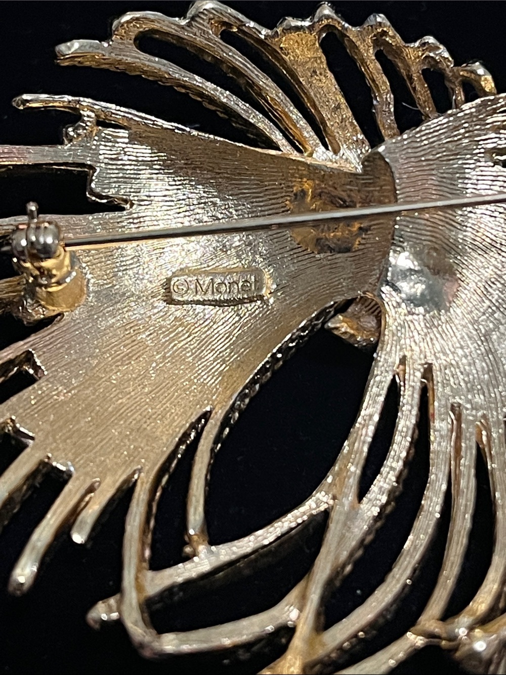 Monet Brooch - Picture 2 of 2